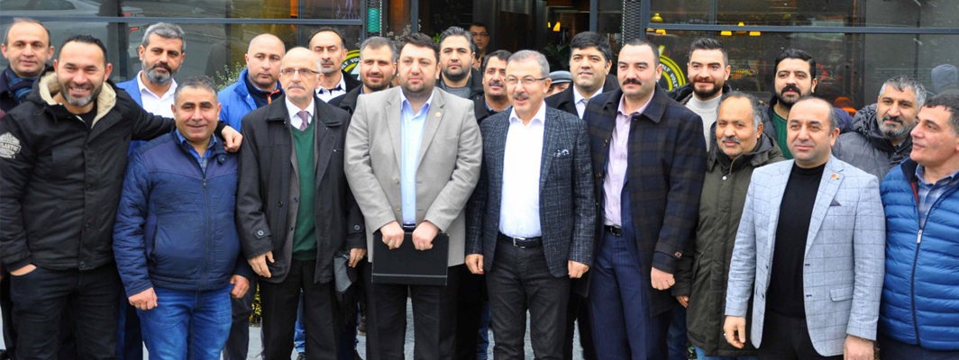 Deniz Köken, Cengiz Topel esnafı ile bir araya geldi