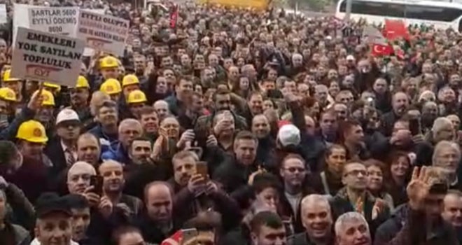 Emeklilikte Yaşa Takılan binlerce kişi İzmir'de buluştu