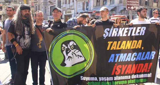Beyoğlu'nda 'Yeşil Yol Projesi'ne hayır protestosu'