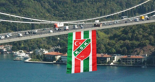 Boğaza 100 metrelik Kaf Kaf bayrağı