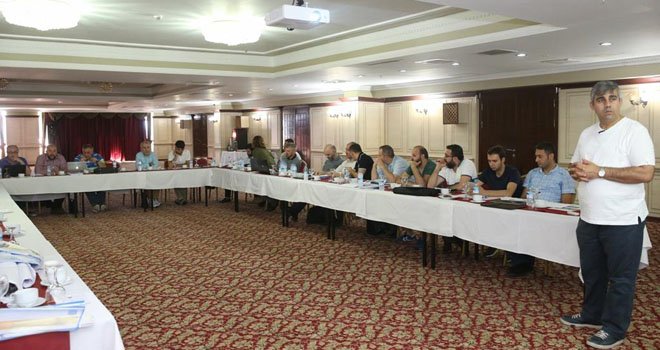 Eyüp Tüm Yönleri İle Masaya Yatırıldı