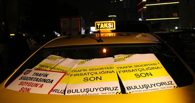 Taksicilerden sigorta zammı protestosu