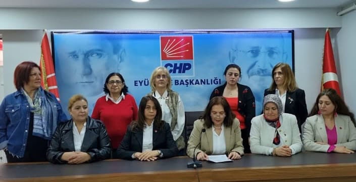 CHP EYÜPSULTAN KADIN KOLLARI BASIN AÇIKLAMASI YAPTI