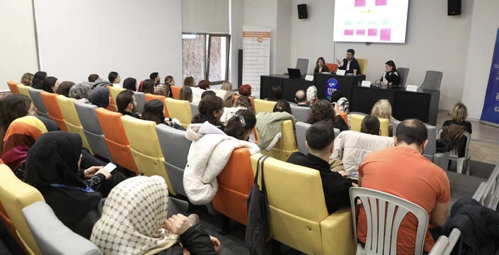 Eyüpsultan Belediyesi’nden Alzheimer farkındalık eğitim toplantısı