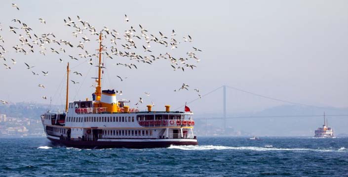 EYÜPSULTAN BELEDİYESİ'NDEN KADINLARA ÖZEL ÜCRETSİZ BOĞAZ TURU