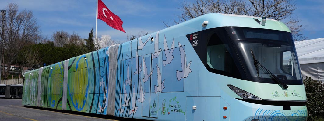 YÜZDE YÜZ ELEKTRİKLİ METROBÜS TEST SÜRÜŞÜNE ÇIKIYOR